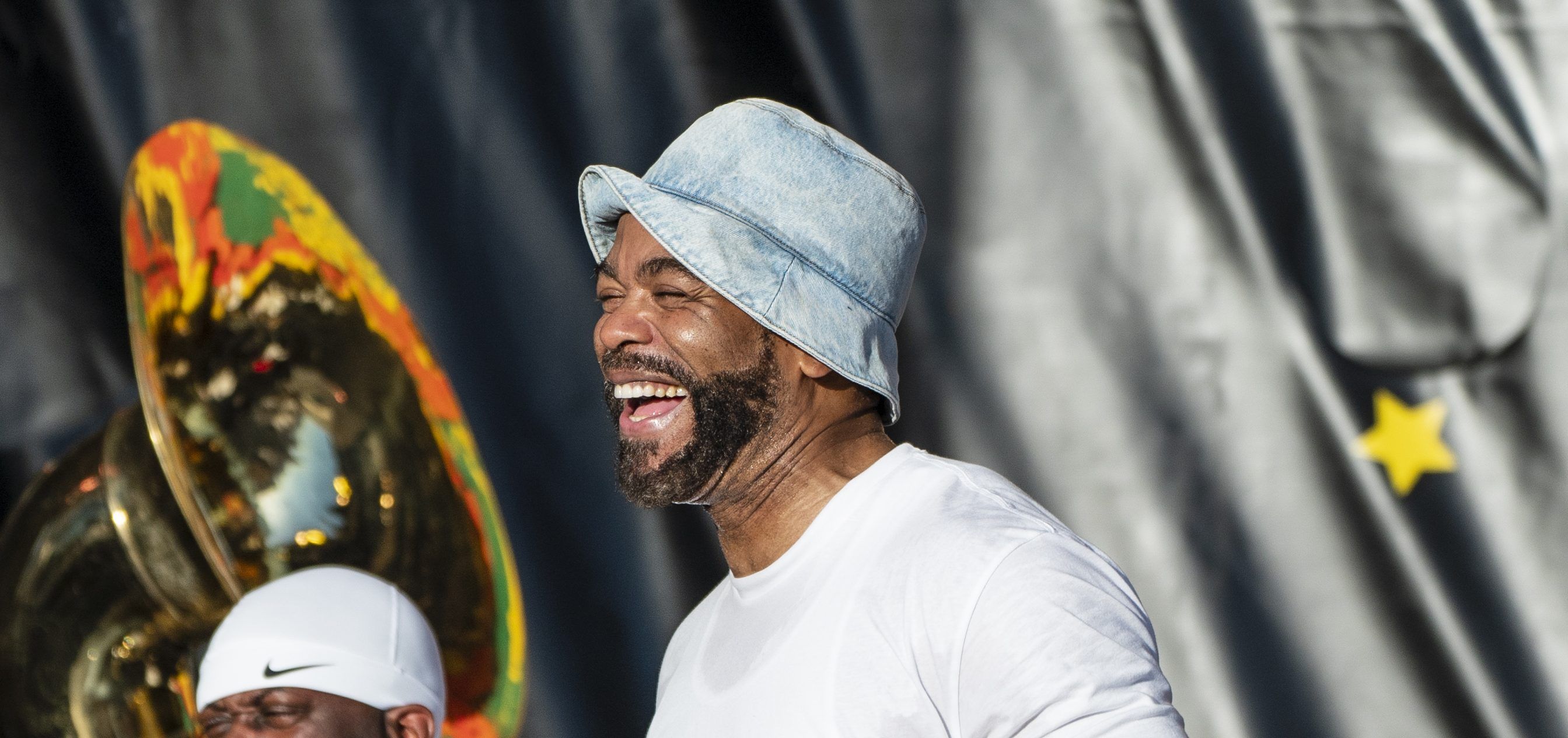 Method Man Sign Method Man Dances Along With ASL Interpreter