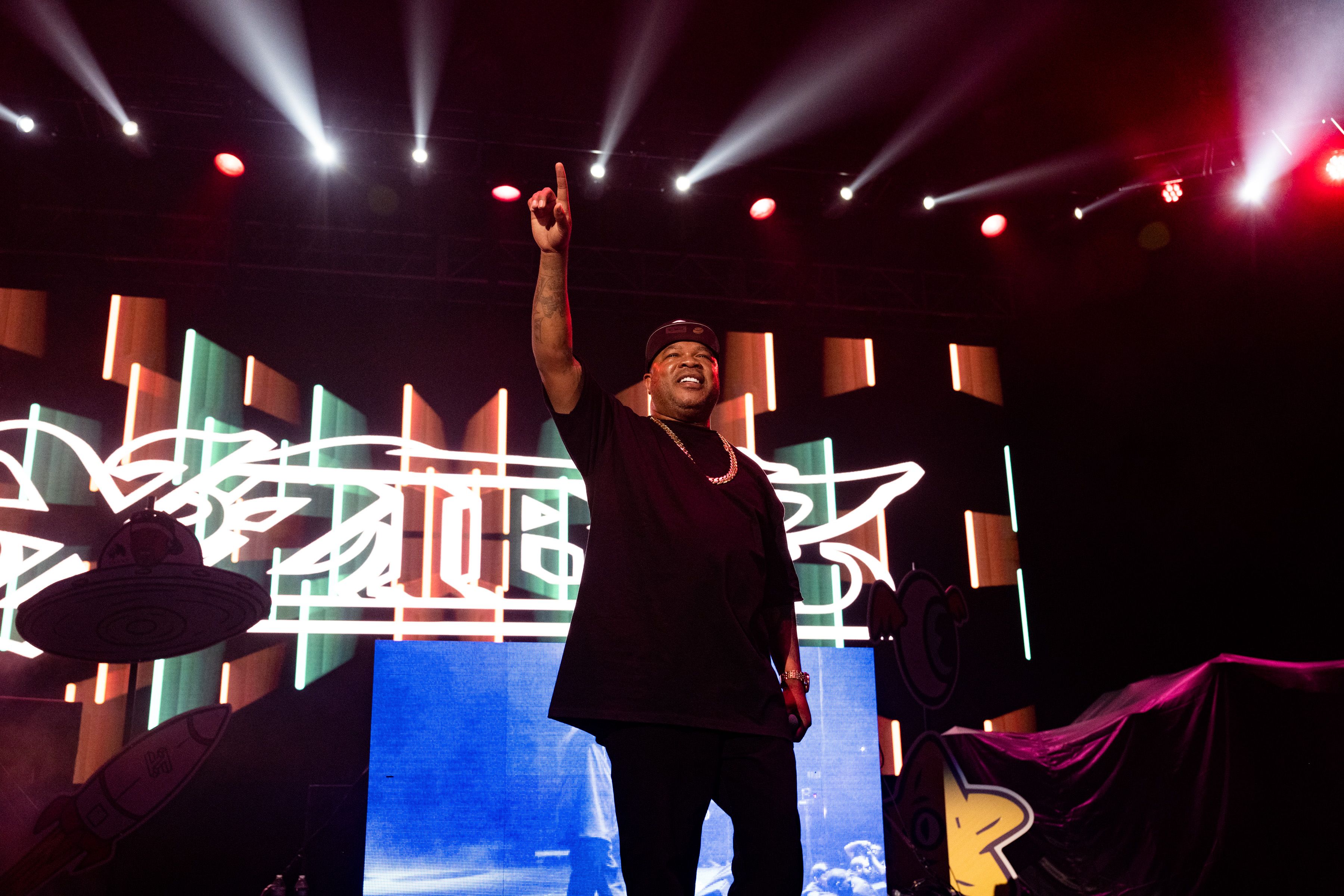 Xizibit Rapper Xzibit Shrugs Off Dr. Dre's