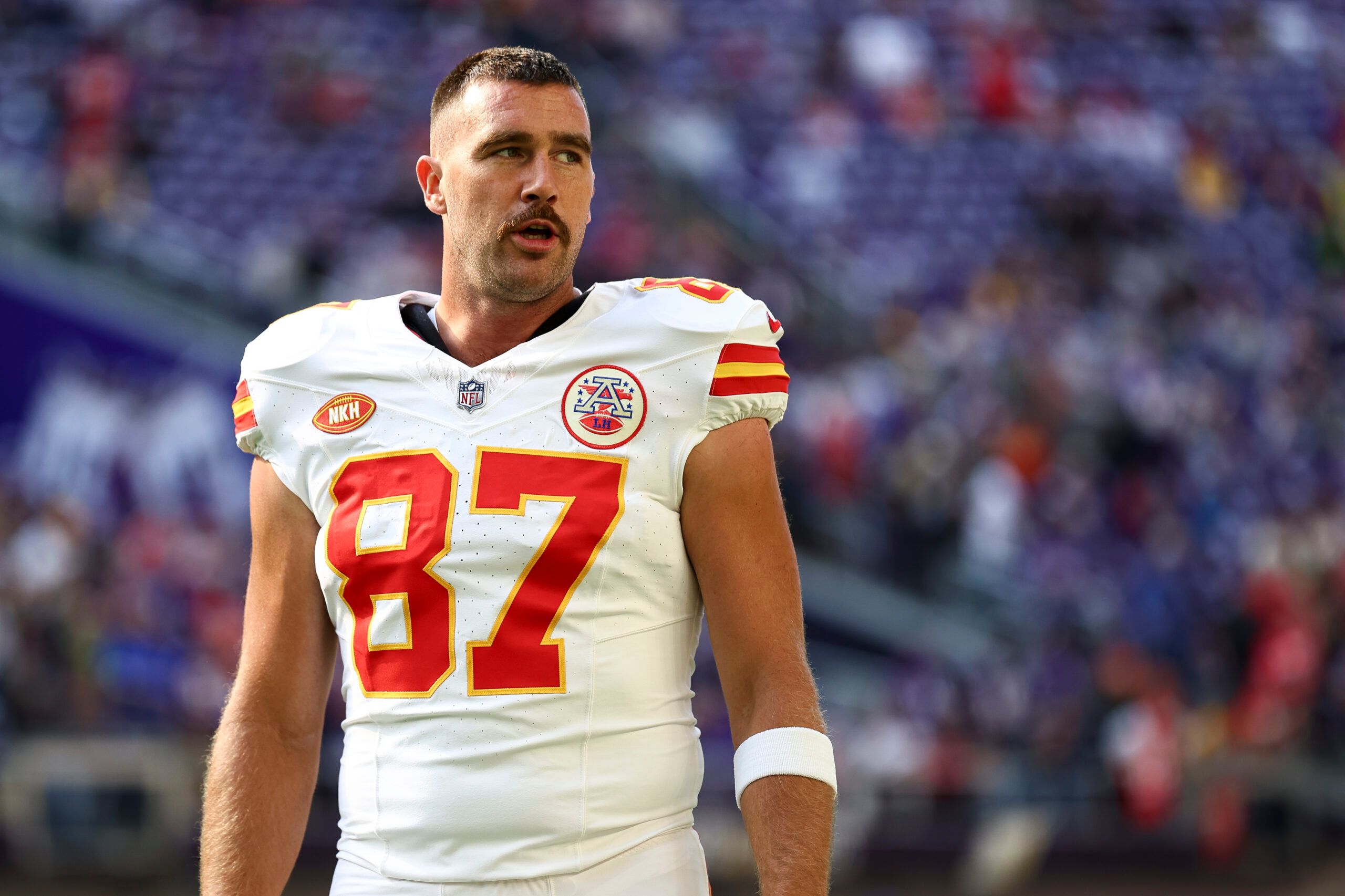 travis-kelce-roasted-by-cbs-with-hilarious-taylor-swift-stats-graphic