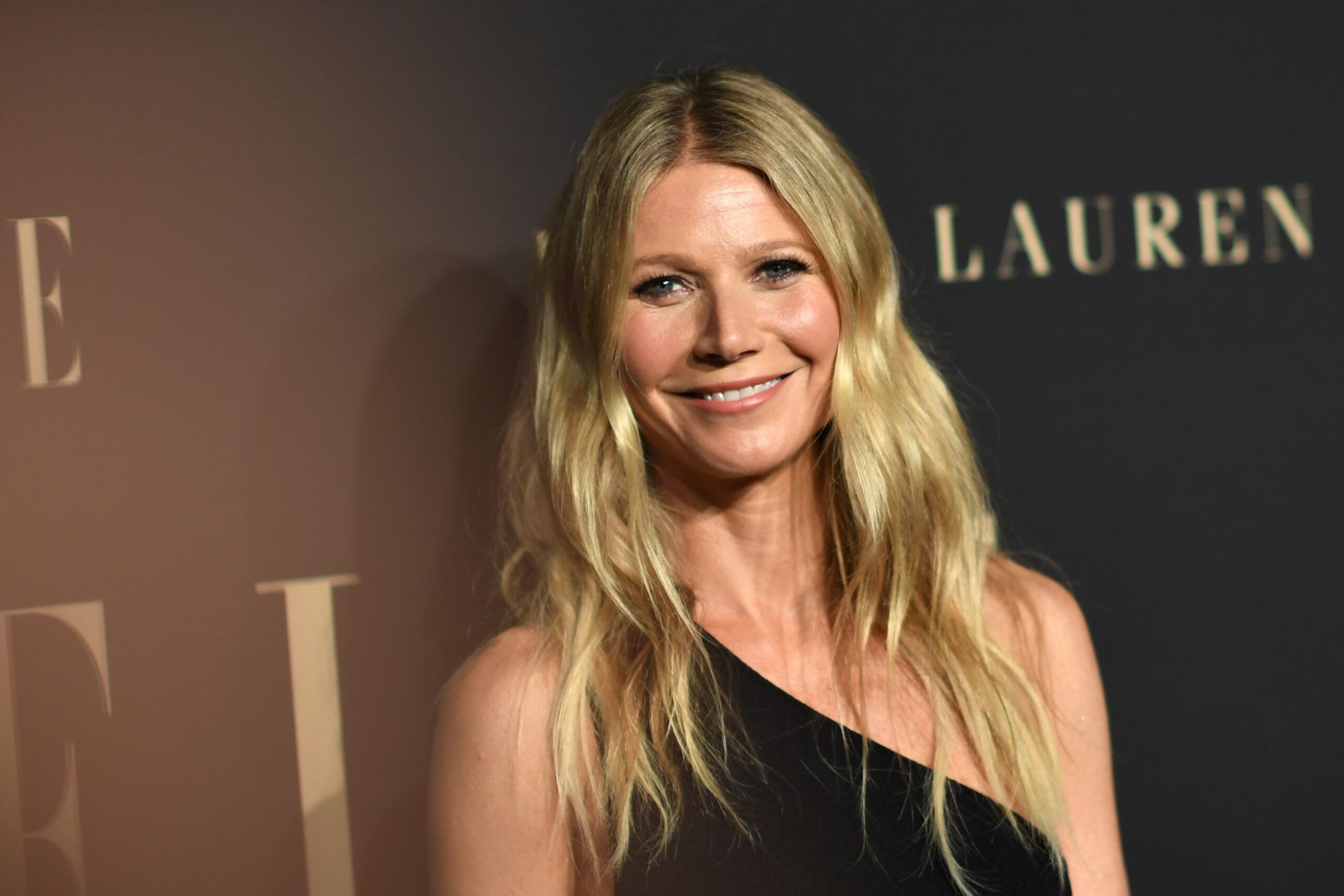 Gwyneth Paltrow Net Worth 2023: What Is The Actress Worth?