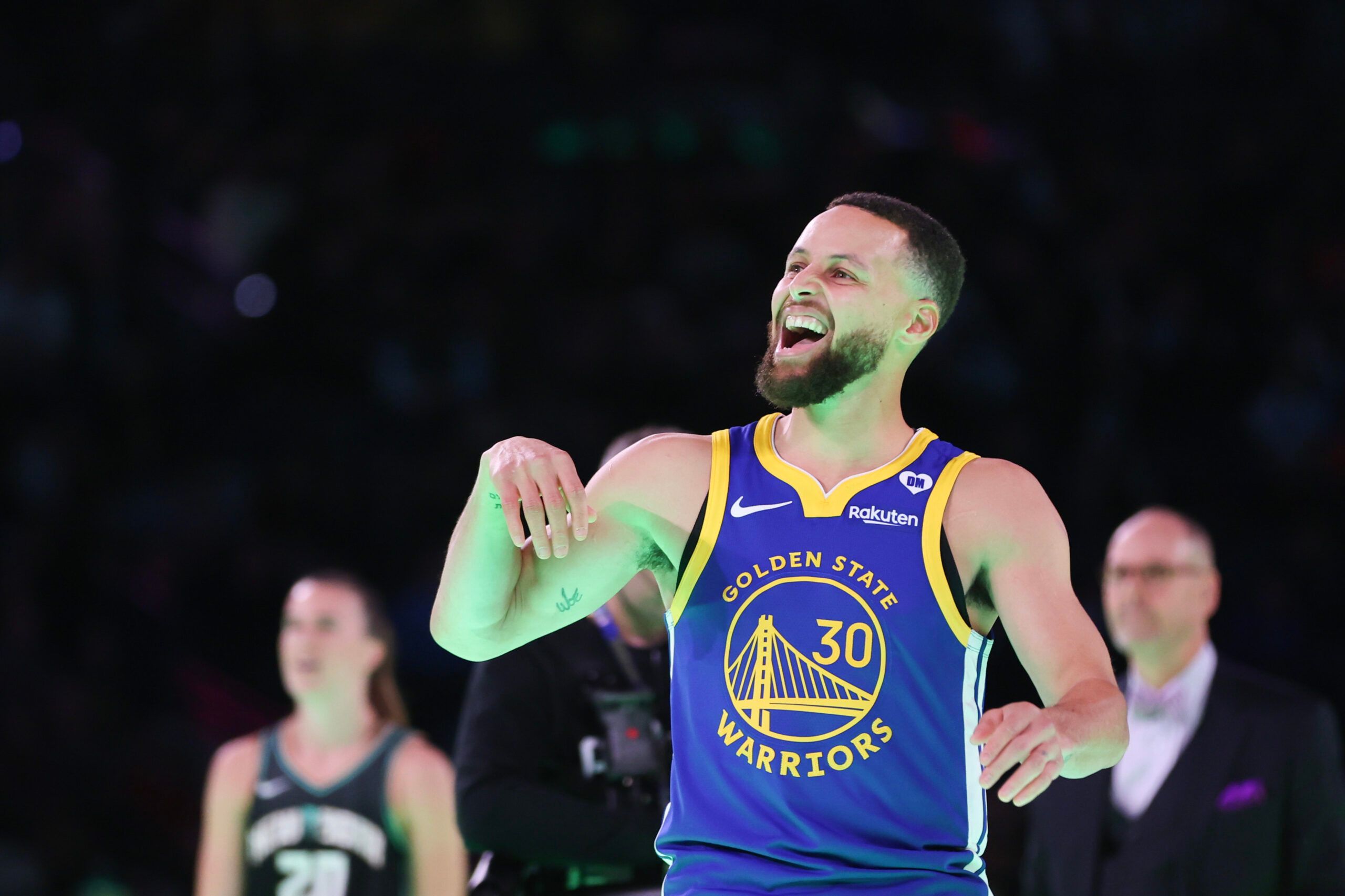 Steph Curry Outscores Sabrina Ionescu In 3-Point Shootout, Mac McClung ...