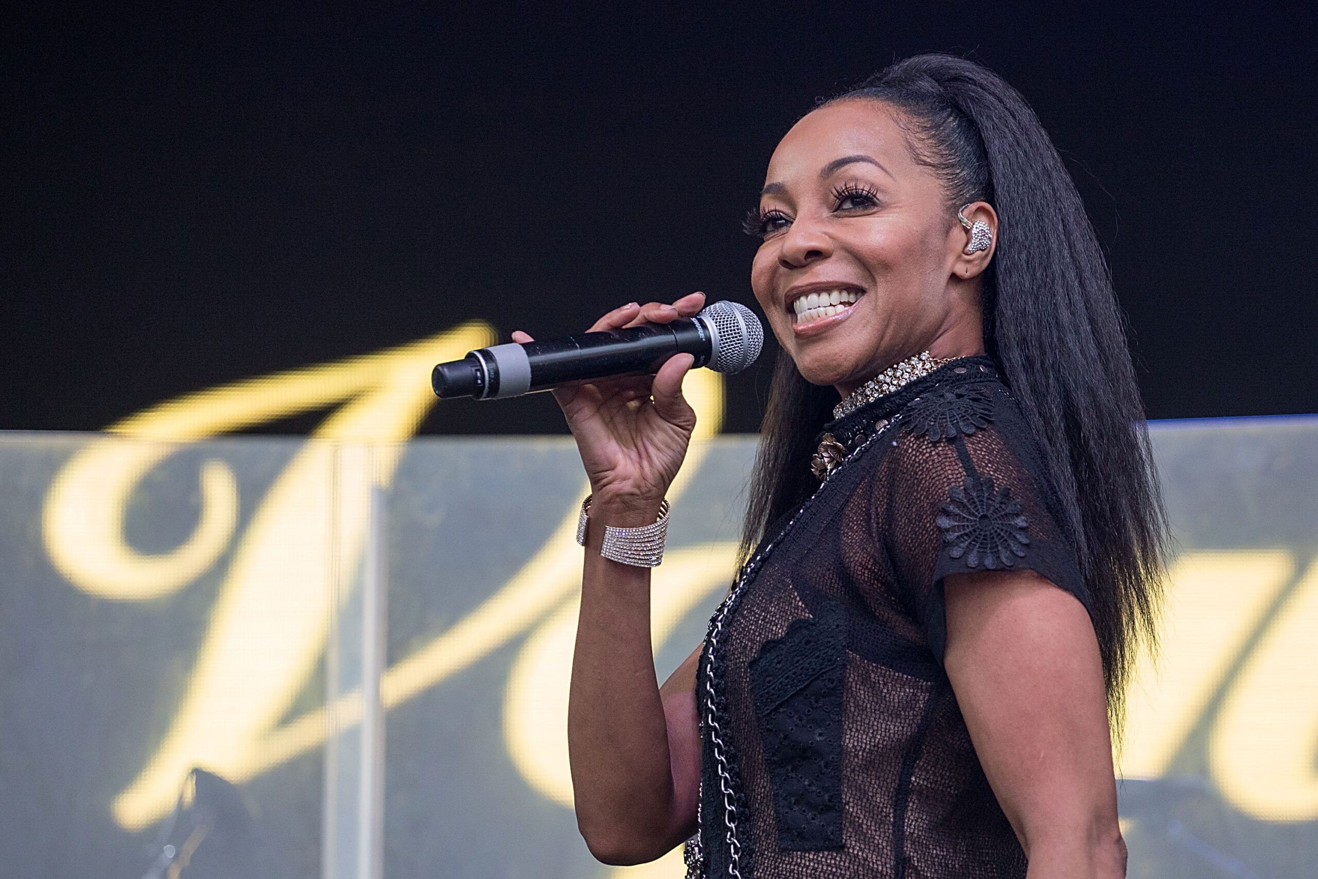 Terry Ellis Net Worth 2024: What Is The En Vogue Icon Worth?