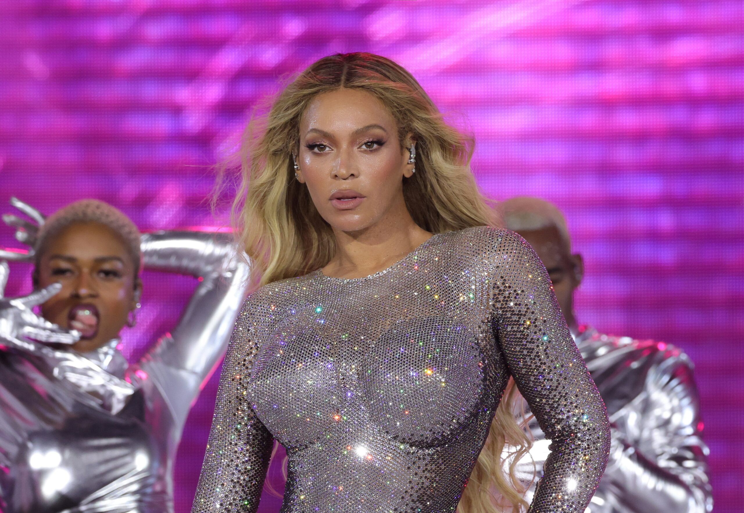 Beyonce Vegas Residency Rumors Run Wild After Cryptic Live Nation Teaser