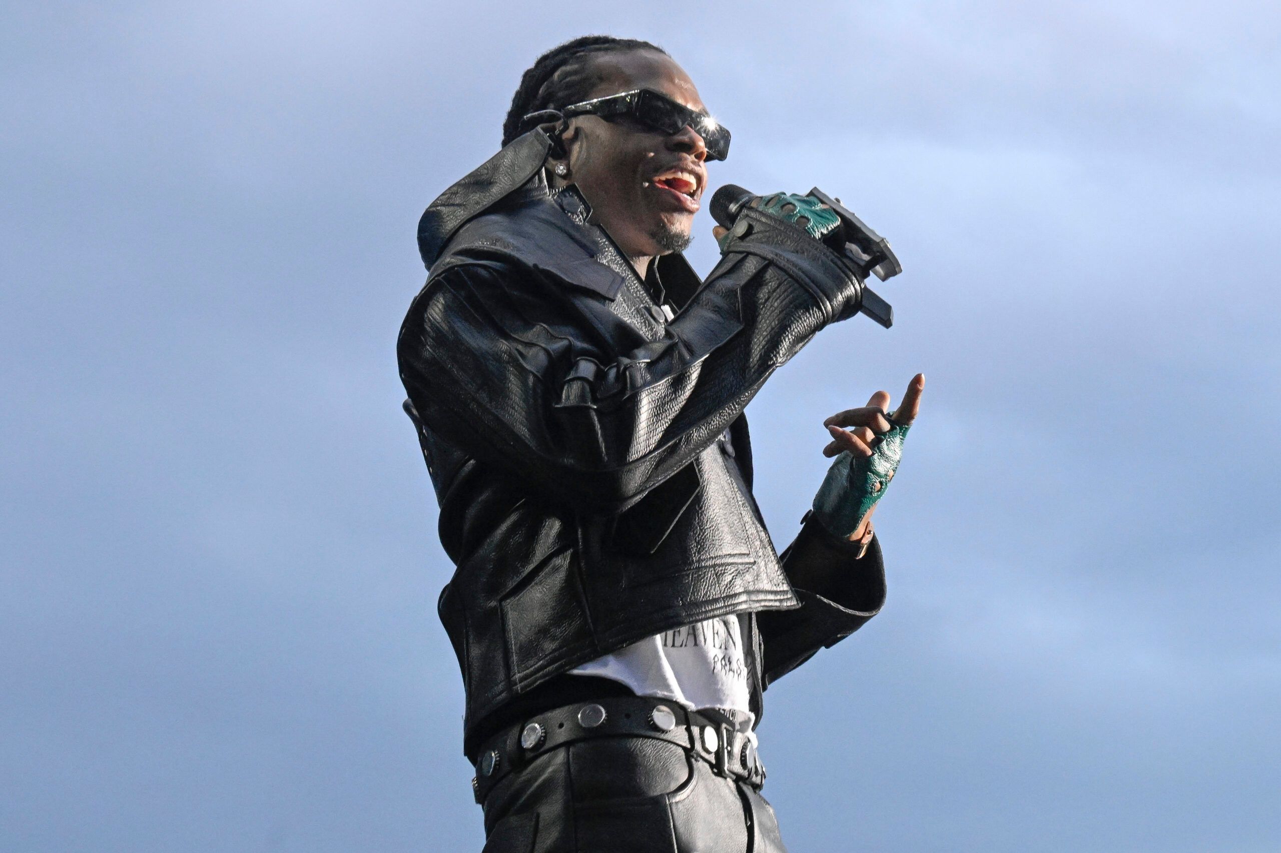 Gunna Ripped Gunna Fans Throw Hands At His Final
