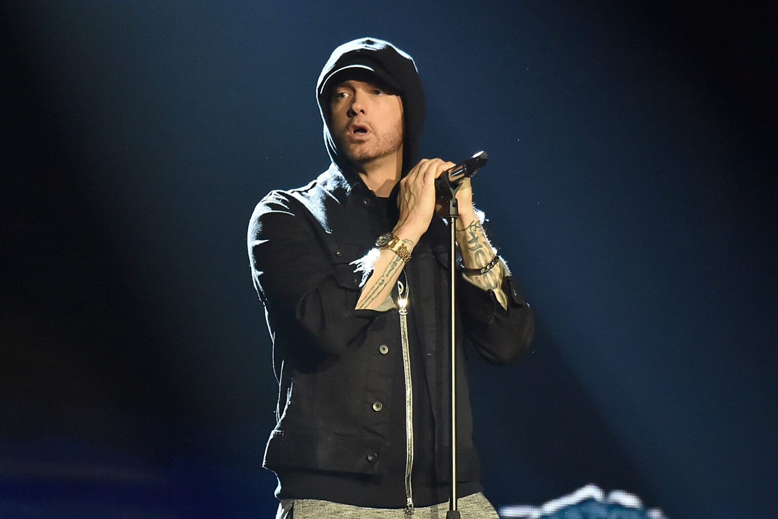 Deep Thought Rapper Eminem Has A Deep Pre-Fame Connection To Tupac, According To A&R That ...