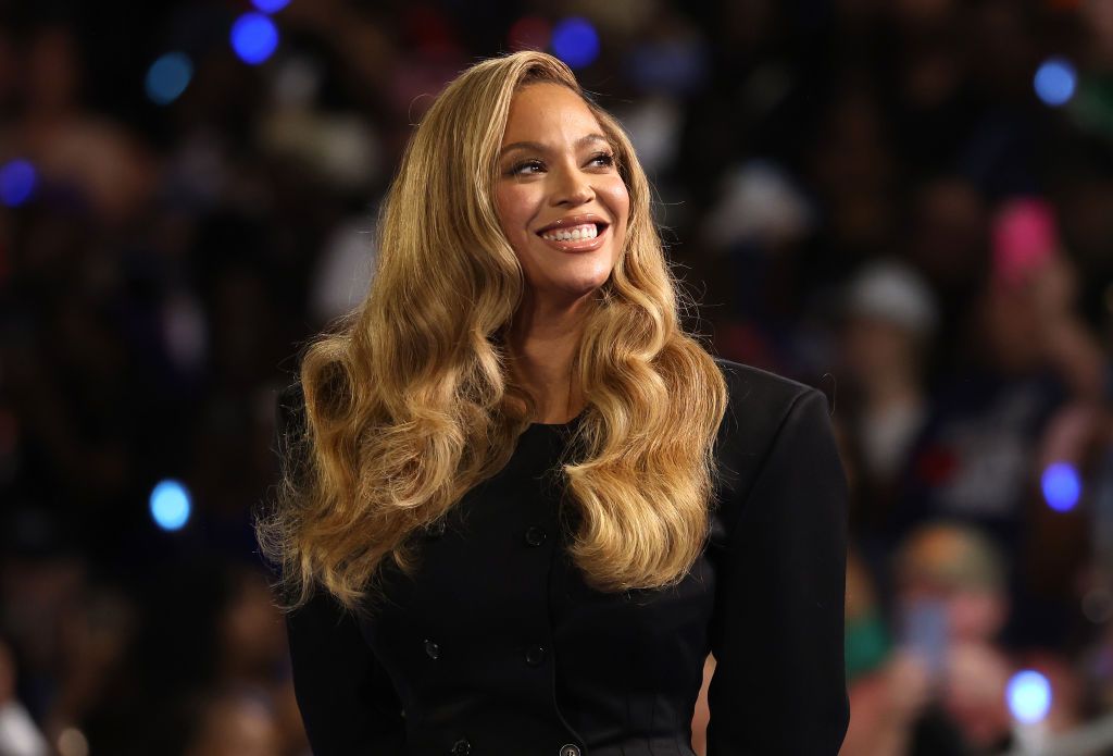 Beyoncé Transforms Into 