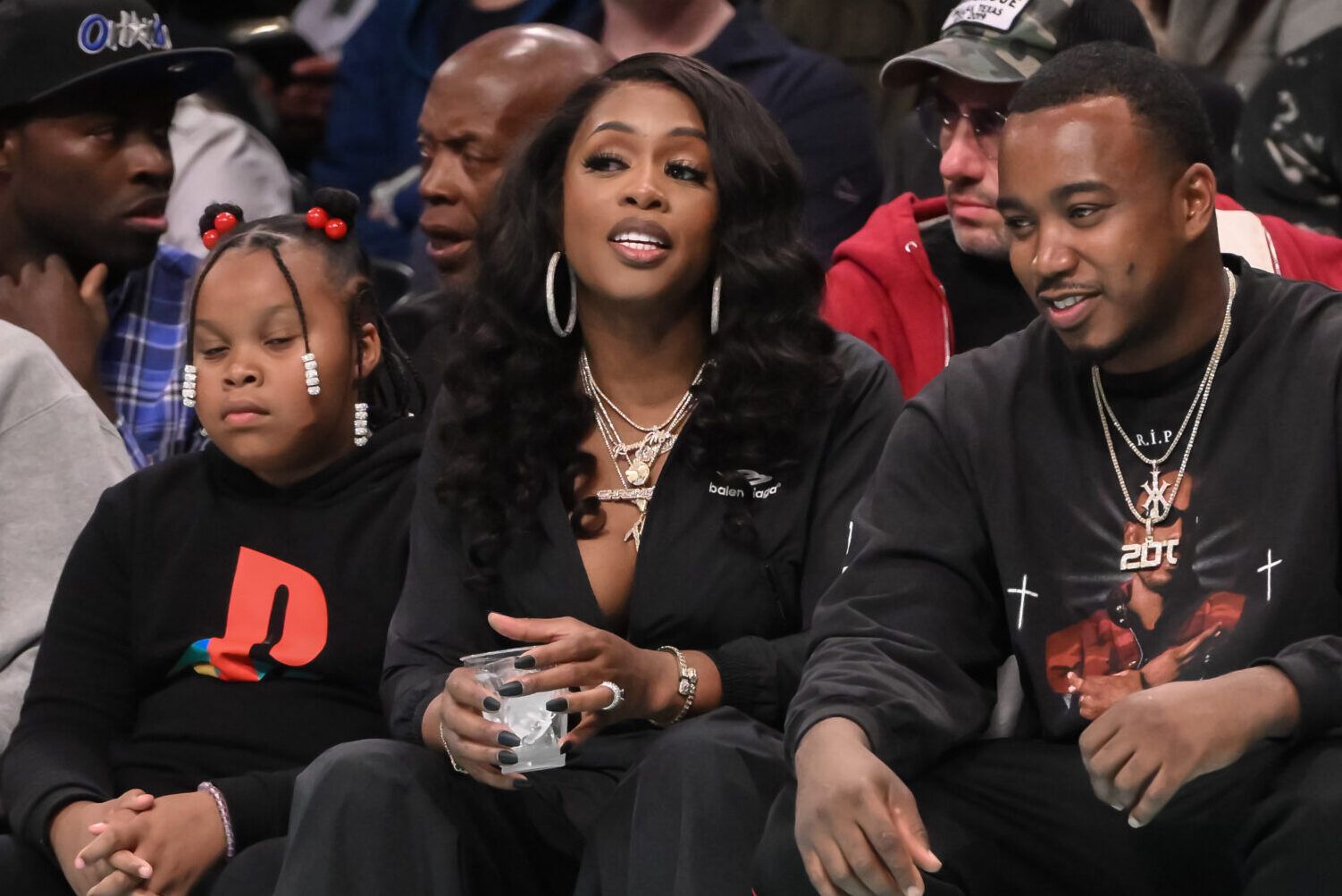 Remy Ma Shouts Out Eazy The Block Captain At Show Amid Papoose Cheating ...