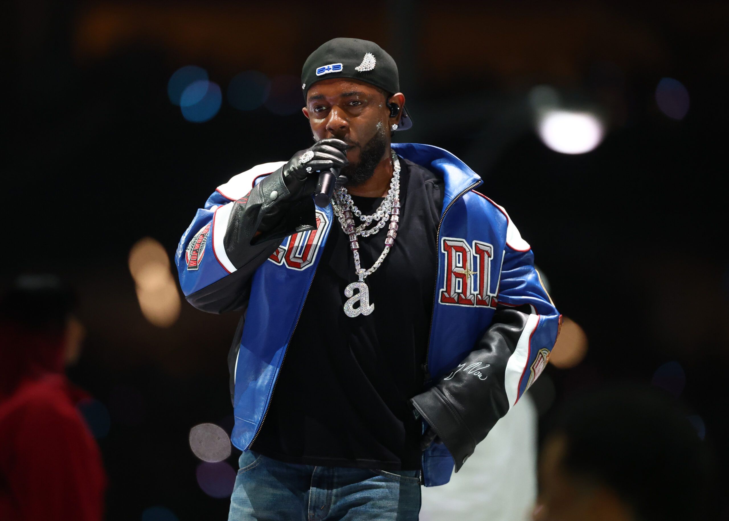 Bill Maher Slams Kendrick Lamar's Obsession With Drake After His Super