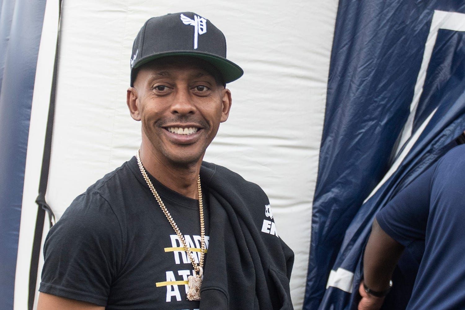 Gillie Da Kid Emotionally Reacts To Fridayy & Meek Mill Collab 