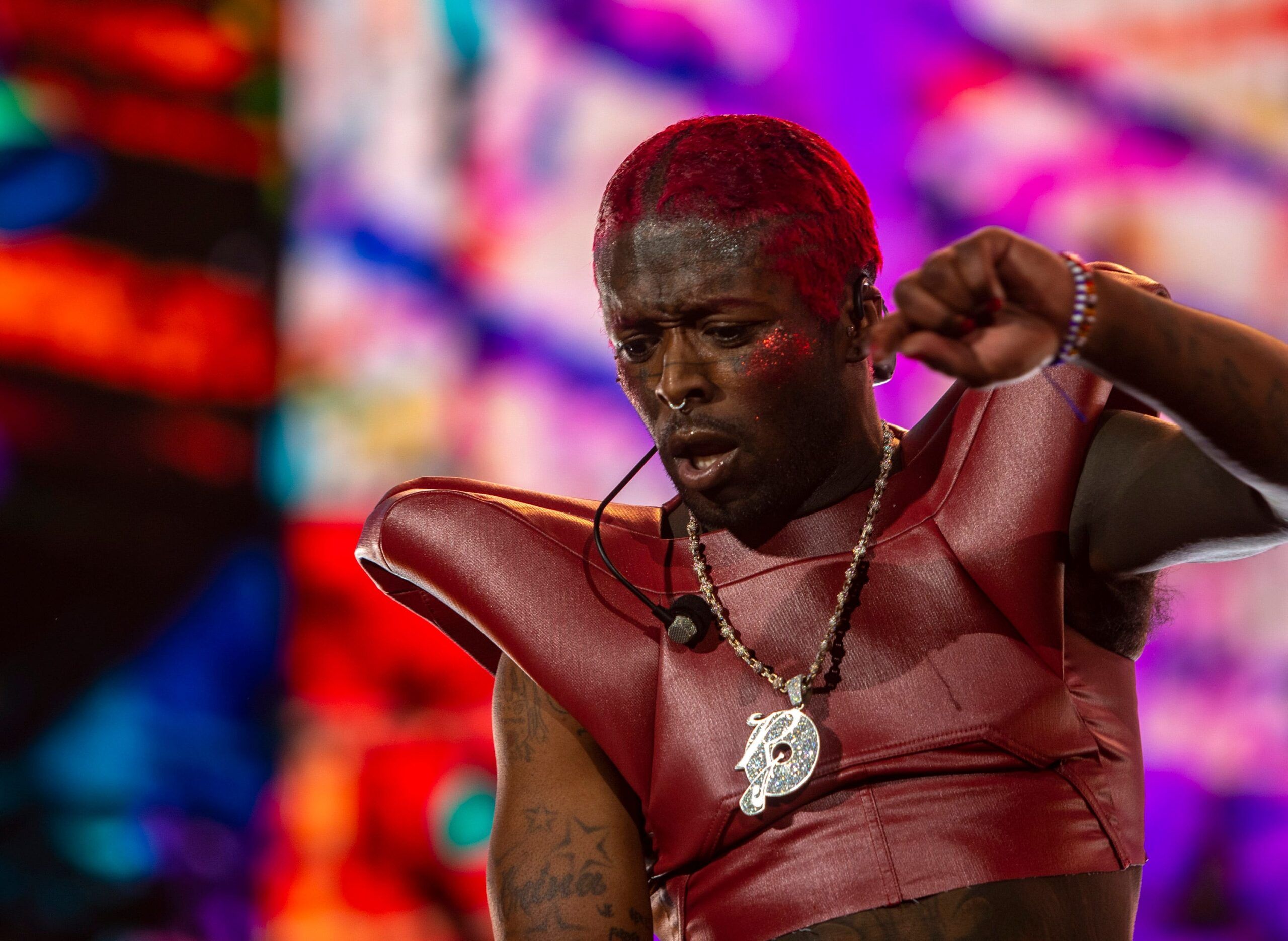 Lil Uzi Vert Leaves Fans Intrigued After Posting And Deleting Two Off