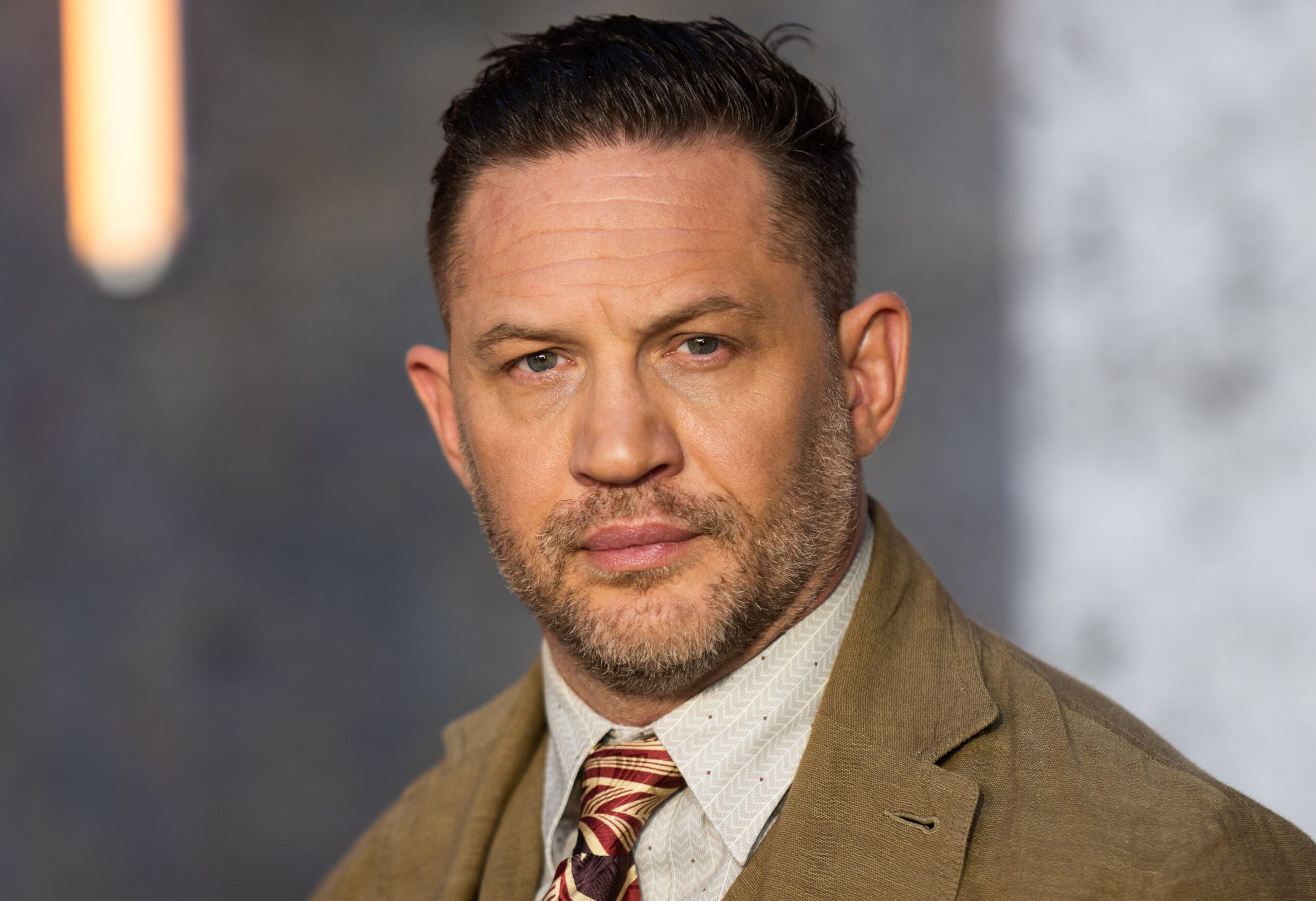 Tom Hardy To Release Rap Album As 'Frankie Pulitzer'