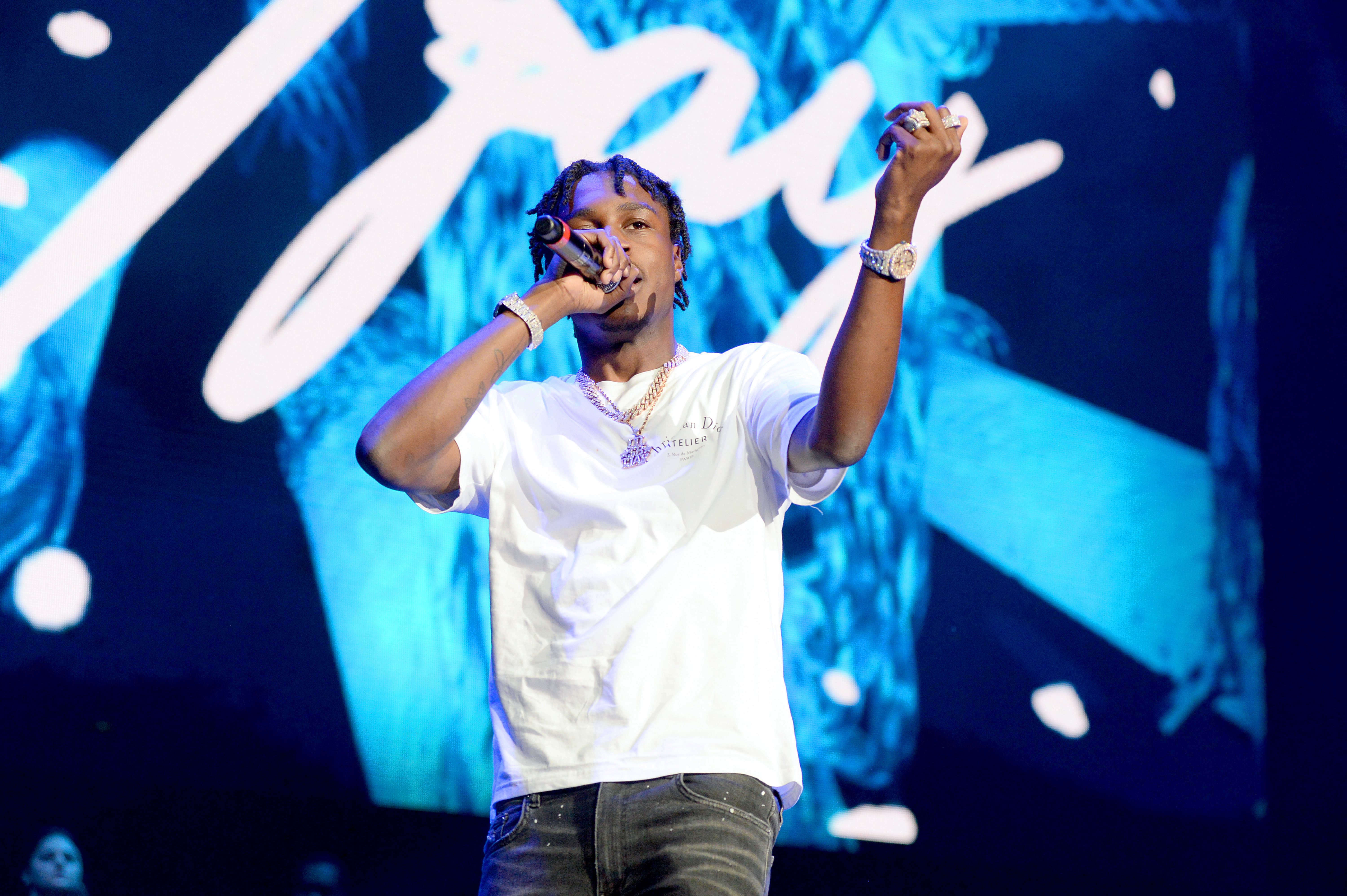 Lil Tjay Reportedly Feeling Better After Undergoing Surgery
