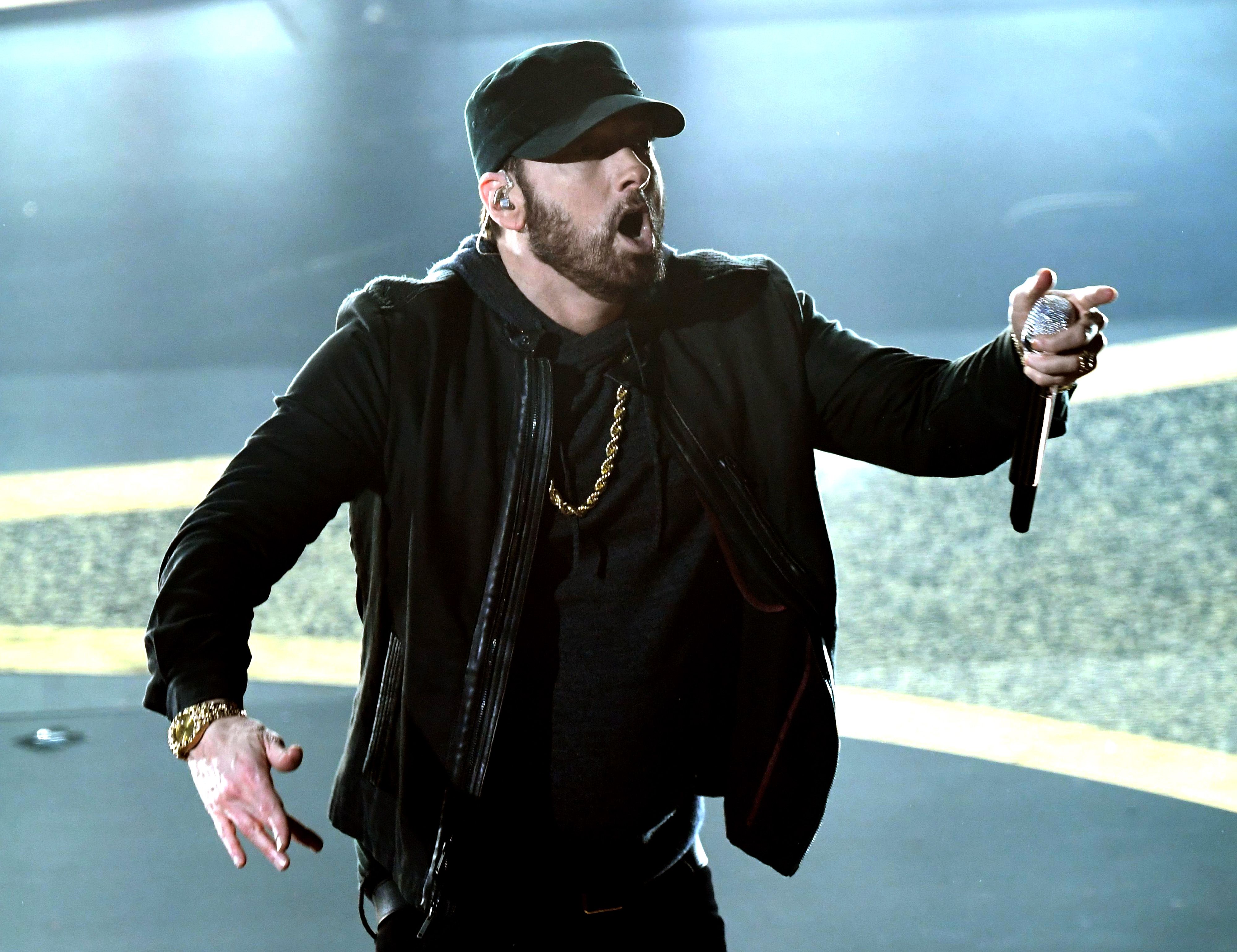 Em8inem Rapping Eminem Is Still A