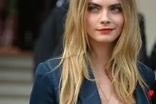 Burberry Prorsum: Arrivals - London Fashion Week SS15