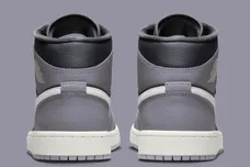 Air-Jordan-1-Mid-BQ6472-022-7