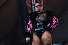 Ashanti Seemingly Addresses Irv Gotti On "Gotta Move On" Challenge