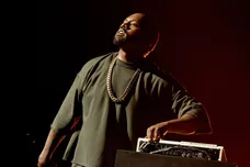 2015 iHeartRadio Music Festival - Night 1 - Show