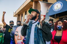 Protesters Gather In Louisville As City Awaits Grand Jury Decision On Breonna Taylor Case