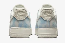 Nike-Air-Force-1-Low-Clouds-University-Blue-Sail-FD0883-400-Release-Date-5