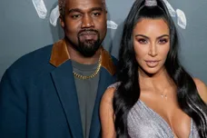 Versace Fall 2019 - Arrivals