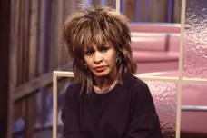 Tina Turner Interviewed At MTV