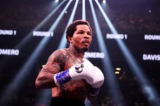 Gervonta Davis v Rolando Romero