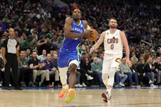 Cleveland Cavaliers v Milwaukee Bucks