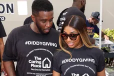 Sean "Diddy" Combs and His Family his daughters Chance, D'Lila and Jessie Celebrated Thanksgiving Day at The Caring Place in Miami