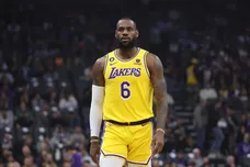 Los Angeles Lakers v Sacramento Kings