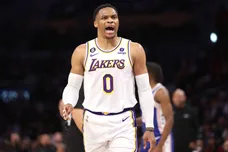 Philadelphia 76ers v Los Angeles Lakers