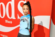 JW Anderson - Front Row - LFW February 2023