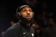 Oklahoma City Thunder v Los Angeles Lakers