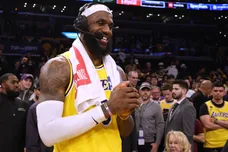 Oklahoma City Thunder v Los Angeles Lakers