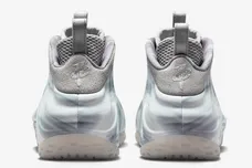 Nike-Air-Foamposite-One-Dream-A-World-DM0115-001-Release-Date-5