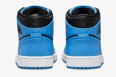 Air-Jordan-1-Mid-University-Blue-DQ8426-401-5