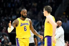 Los Angeles Lakers v Cleveland Cavaliers