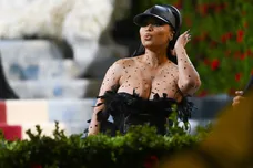 The 2022 Met Gala Celebrating "In America: An Anthology of Fashion" - Street Sightings