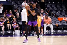 Los Angeles Clippers v Phoenix Suns