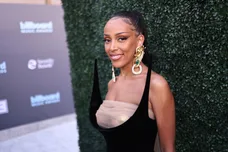 2022 Billboard Music Awards - Red Carpet