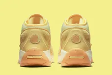 Jordan-Zion-2-Celestial-Gold-3