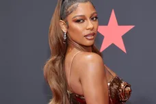 victoria monet zane lowe