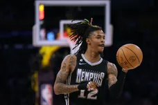 Memphis Grizzlies v Los Angeles Lakers - Game Three