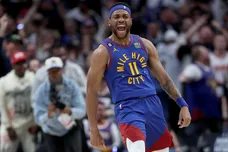 Phoenix Suns v Denver Nuggets - Game One