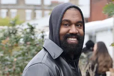 Kanye West Fan Tokyo Pictures