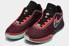 Nike-LeBron-20-Night-Maroon-Release-Date-Revealed