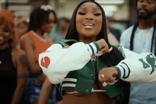 EricaBanksPoppinOrNot