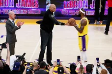 NBA Basketball: Lakers vs Thunder