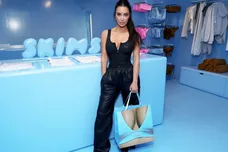 Skims Summer Pop-Up Shop At Rockefeller Center