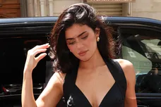 Kylie Jenner TikTok Travis Scott SZA Love Galore