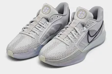 Nike-Sabrina-1-Ionic1